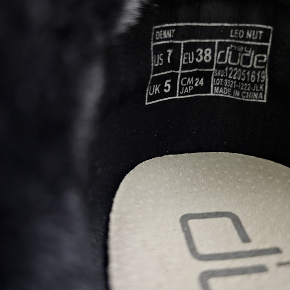 Hey Dude Women's Denny Leopard Print Faux Fur Bootie 7 - Picture 10 of 11